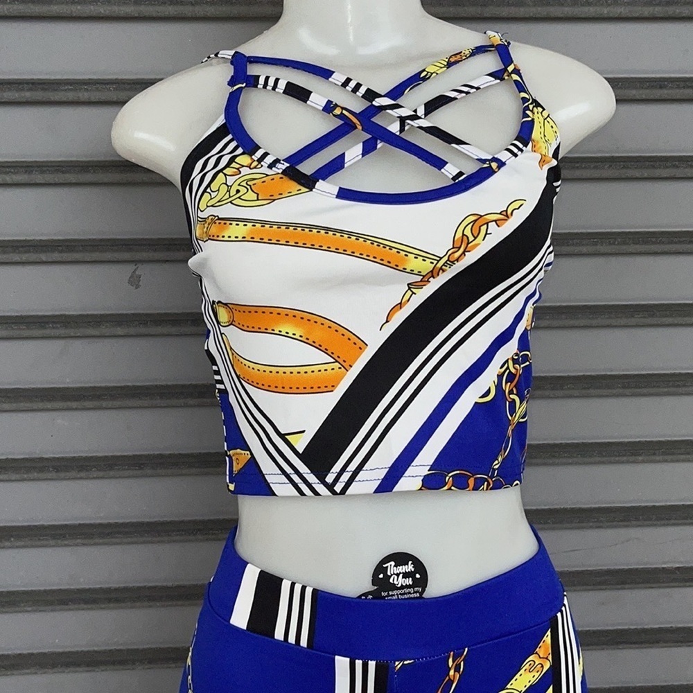 Two Piece Set Size S/M - Picture 3 of 10